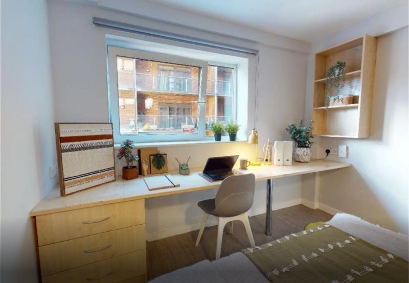 Flat Eldon Street in Sheffield