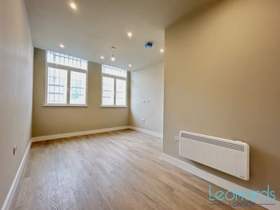 Flat North End in Greater London