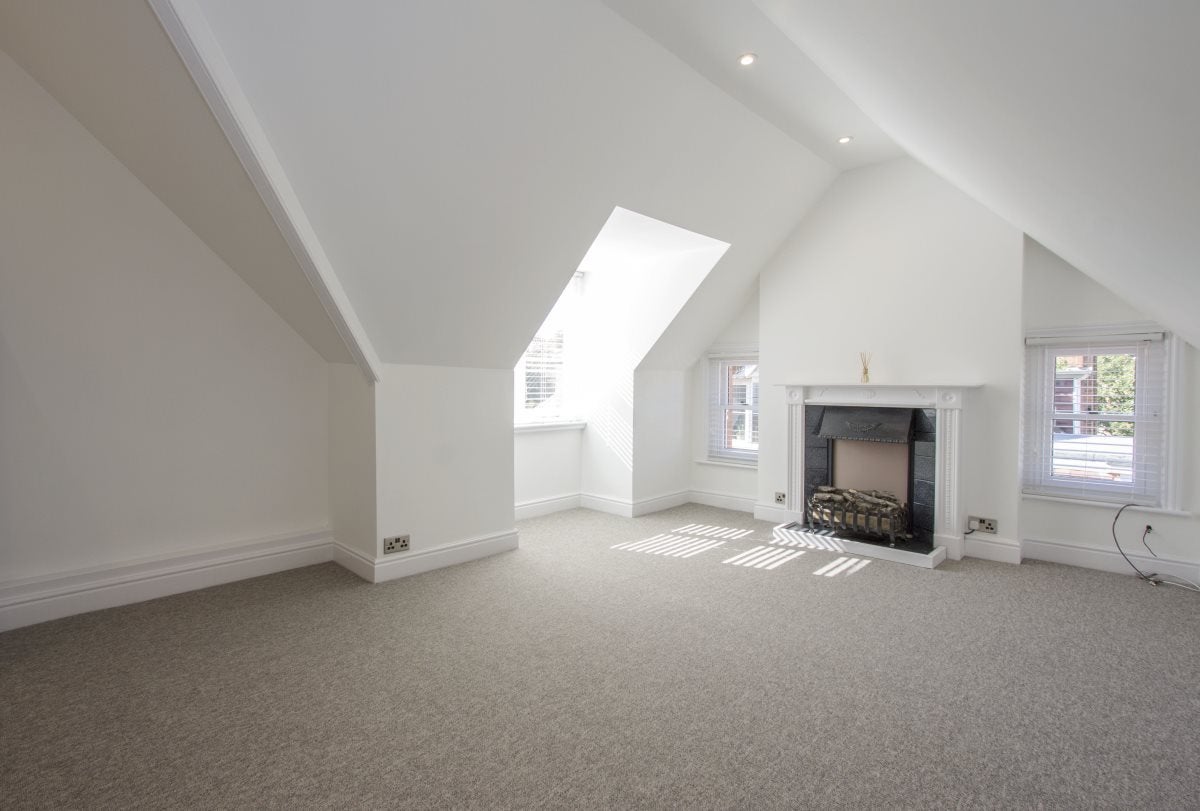 Flat Derby Road in Bournemouth