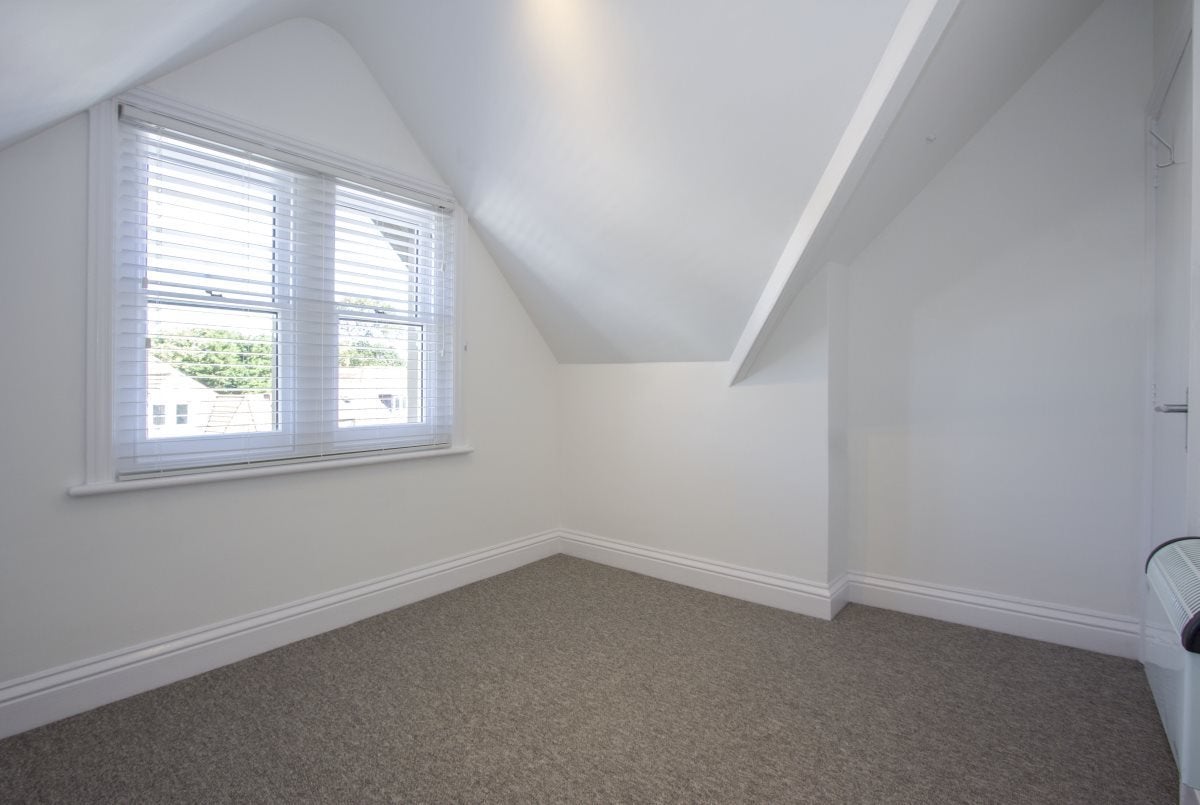 Flat Derby Road in Bournemouth