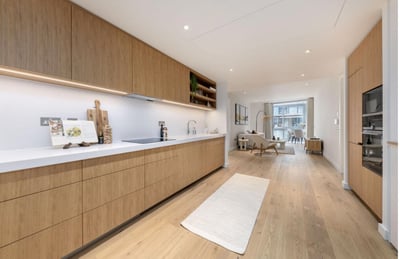 Flat Battersea Park Road in Greater London