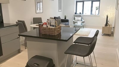 Flat Westbourne Park Road in Greater London