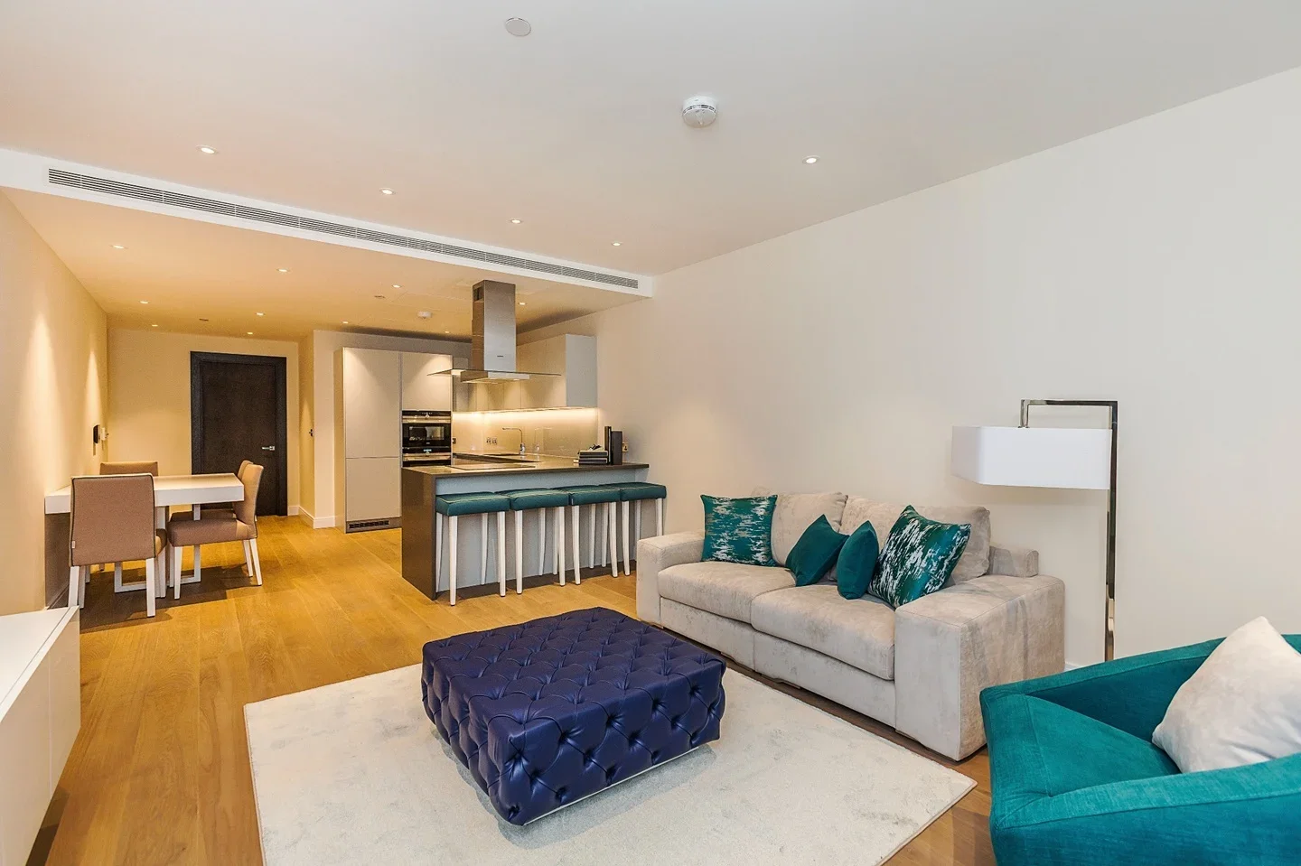 Flat Sopwith Way in Greater London