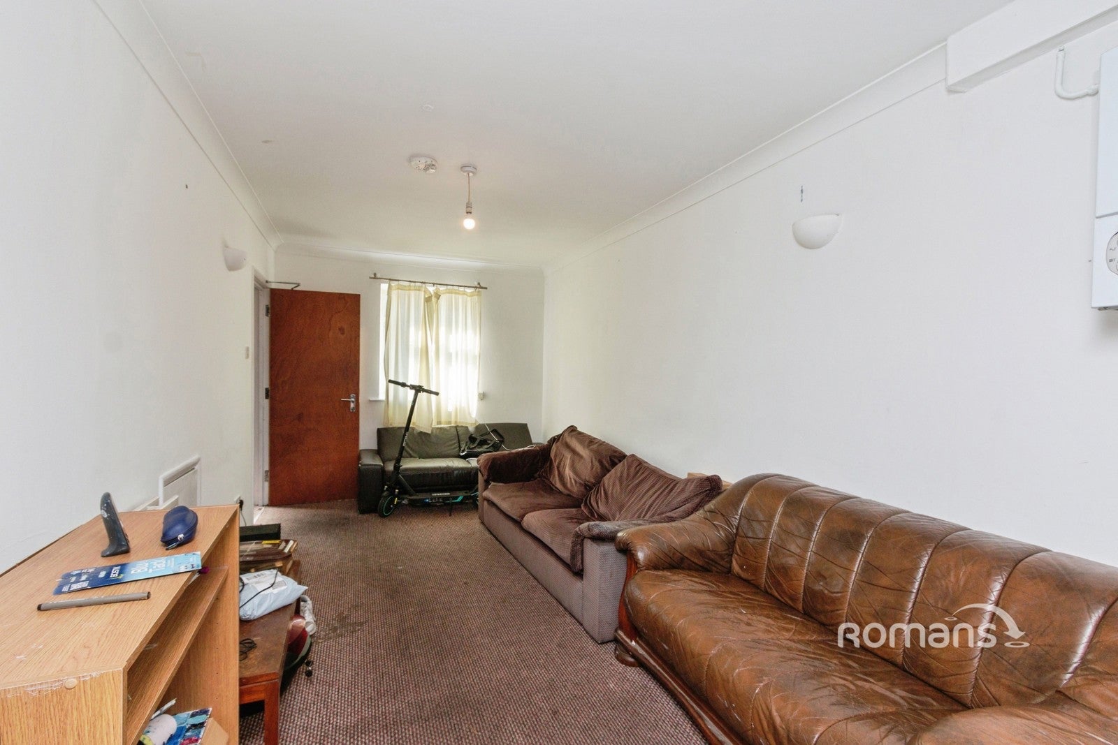 Room Stoke Hills in Waverley