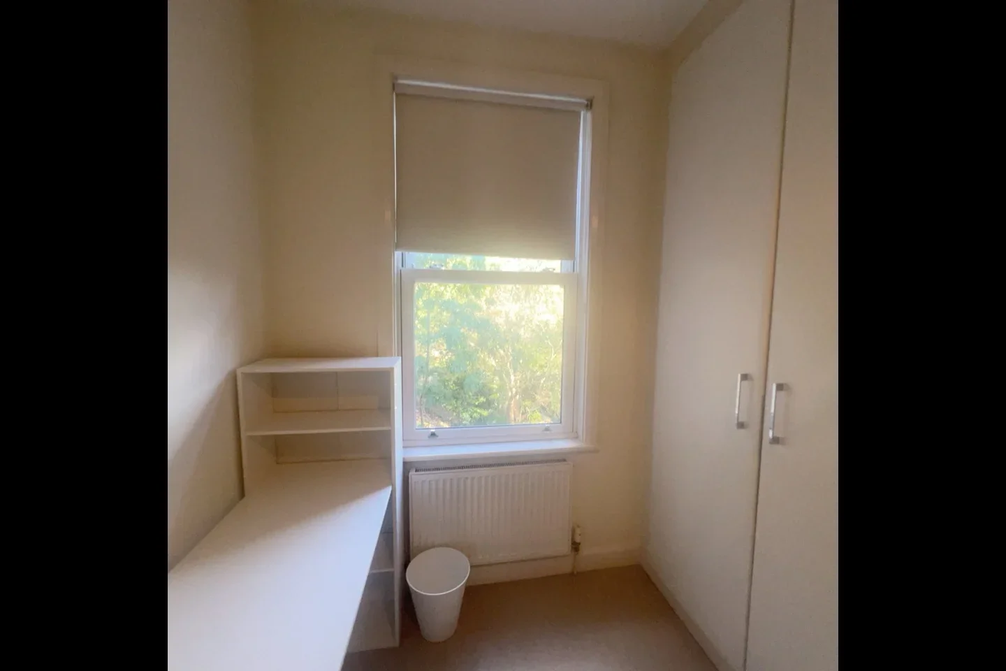 Flat Grange Park in Greater London
