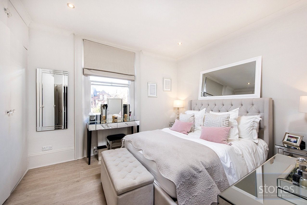 Flat Frognal in Greater London