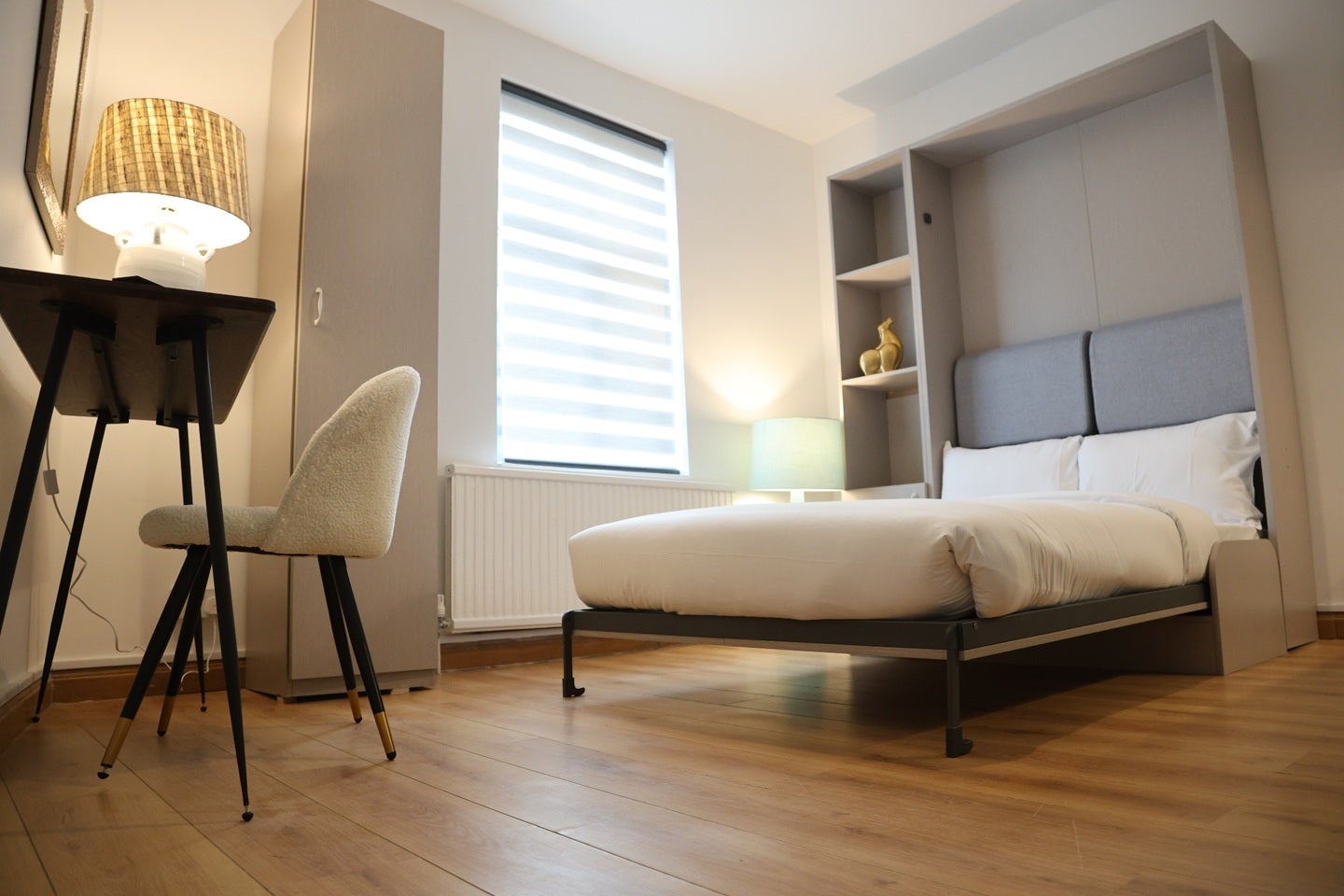 Room Grafton Road in Greater London