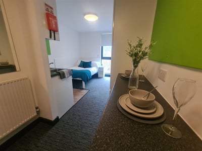 Room Pitt Street in Newcastle upon Tyne