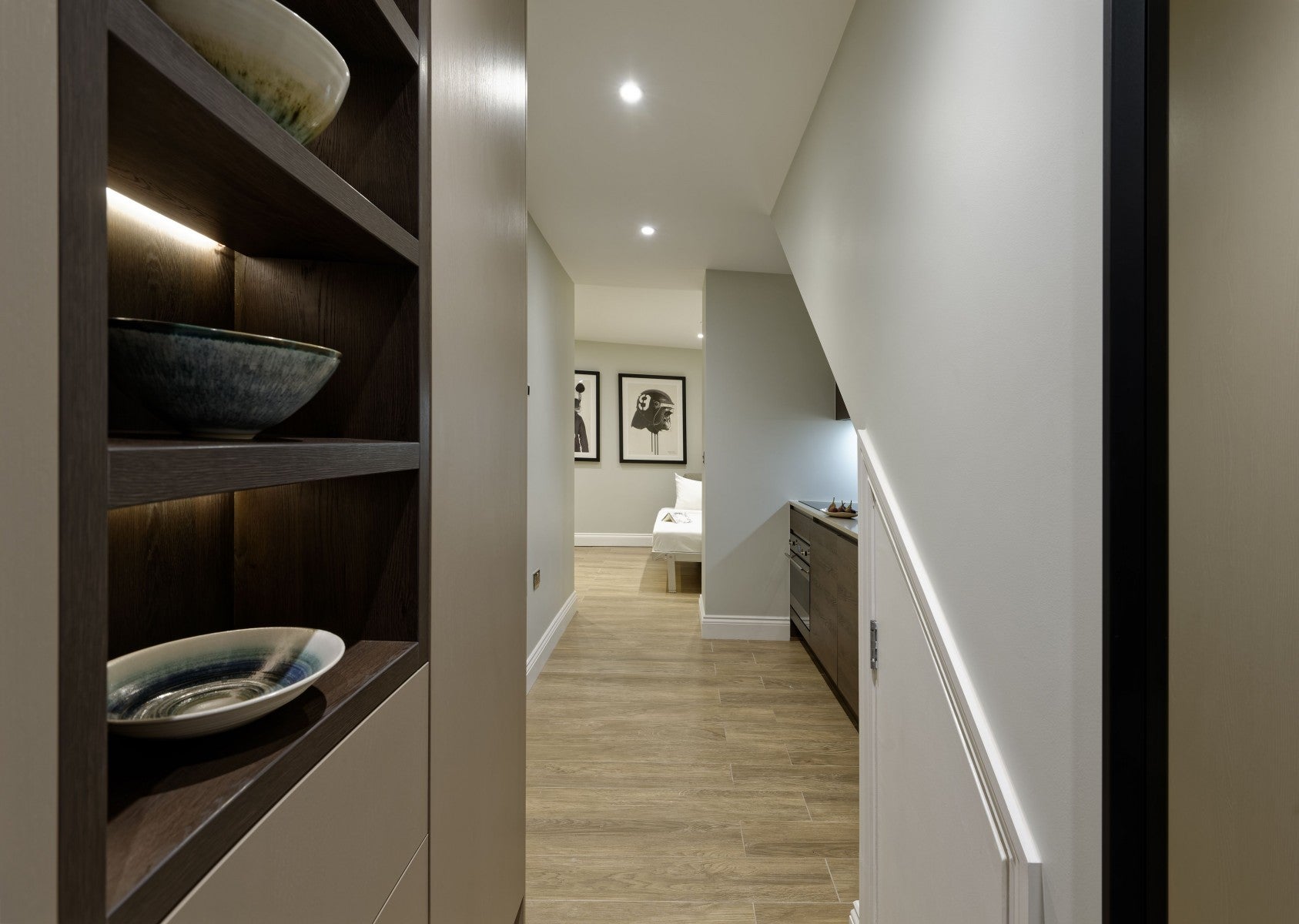 Flat Emperor's Gate in Greater London