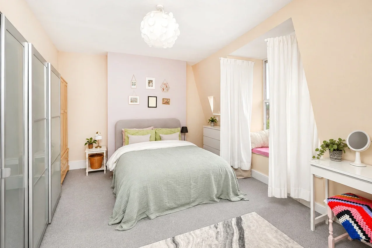 Flat Muswell Hill Broadway in Greater London
