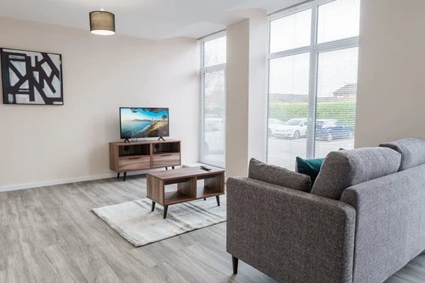 Flat Goodiers Drive in Salford