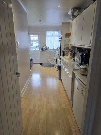 Room Castleview Gardens in Greater London