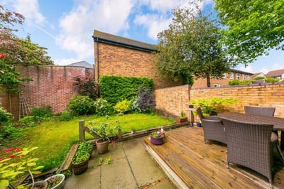 House Thamesgate Close in Greater London