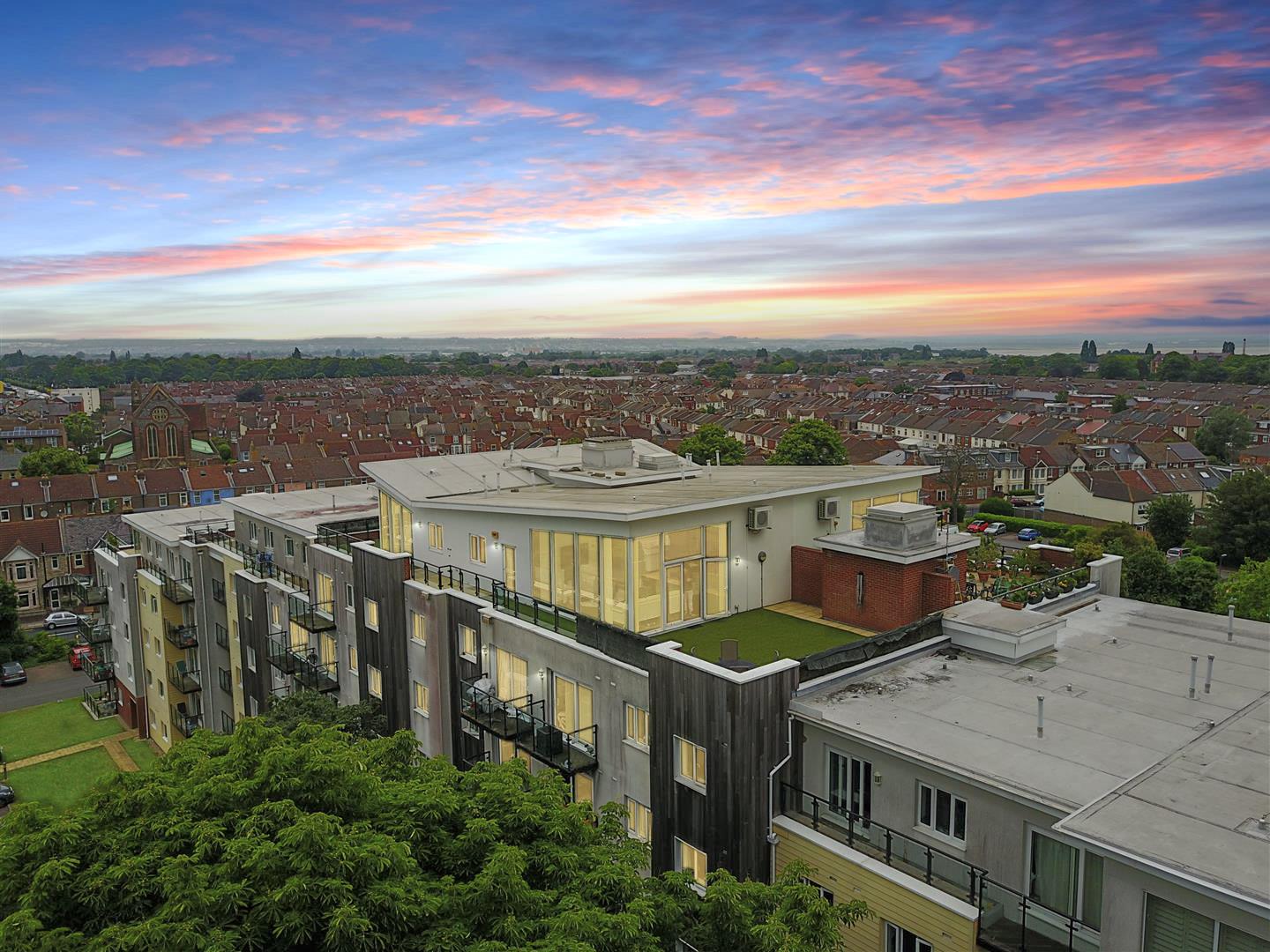 Flat Gisors Road in Portsmouth
