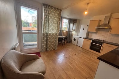Flat Alton Road in Greater London