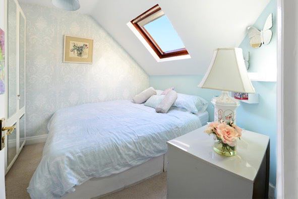 Room Roslin Road in Bournemouth
