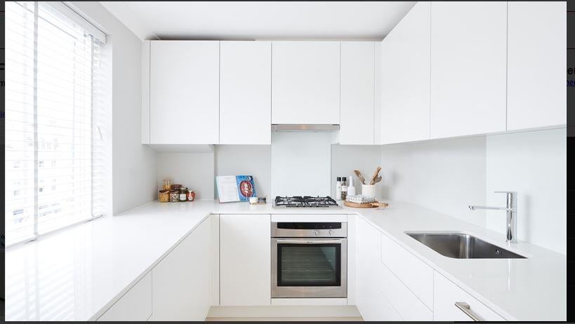 Flat Fulham Road in Greater London