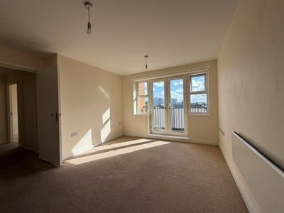 Flat Holly Street in Luton