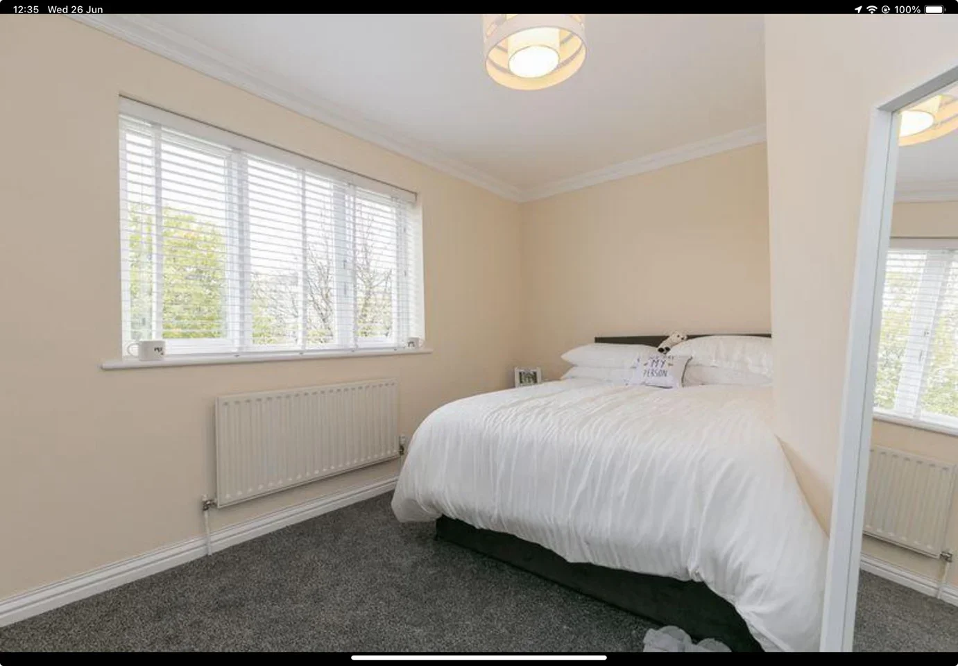 Room The Squareabout in Crawley