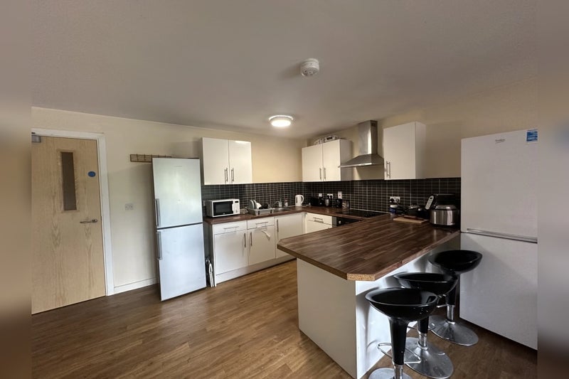 Room Moss Lane East in Manchester