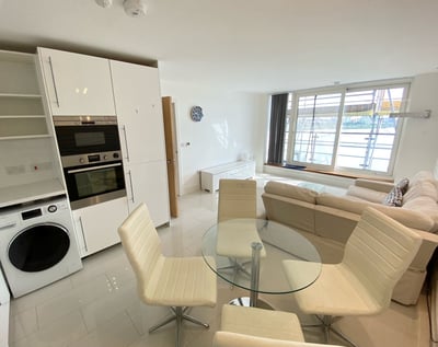 Flat Butetown Link in Cardiff