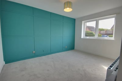 Flat Old Manor Lawns in Beverley