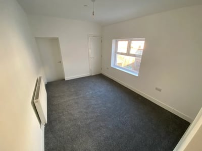 Flat Brook Place in Cwm