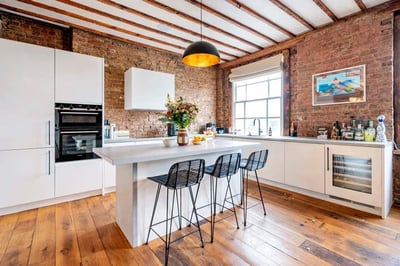 House Pembridge Villas in Greater London