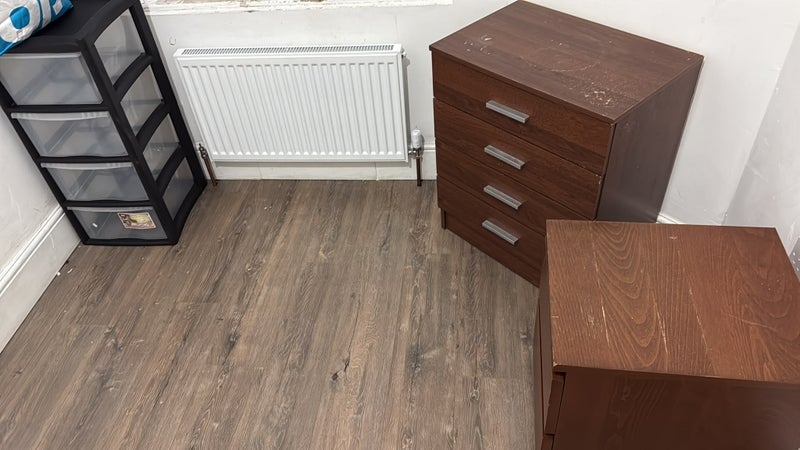 Room Cardonnel Street in North Tyneside