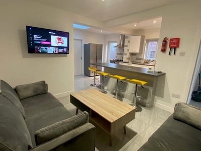 Flat Coventry Road in Nottingham