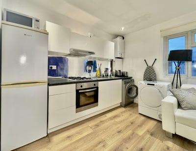 Flat Bedford Road in Greater London