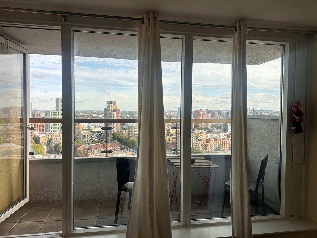 Room Rainhill Way in Greater London