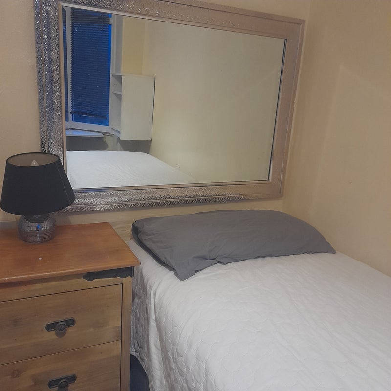 Room Locking Road in Weston-super-Mare