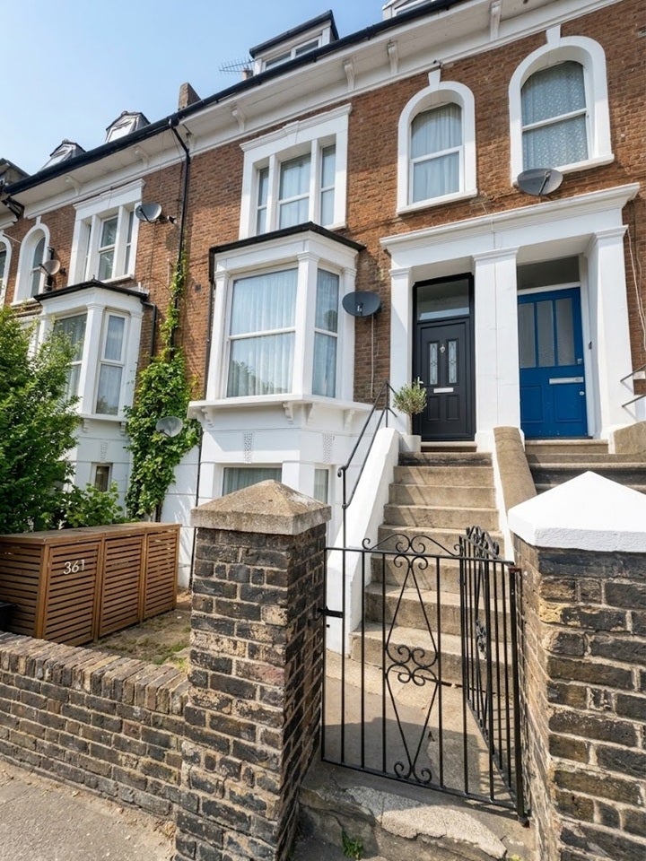 Room Stanstead Road in Greater London