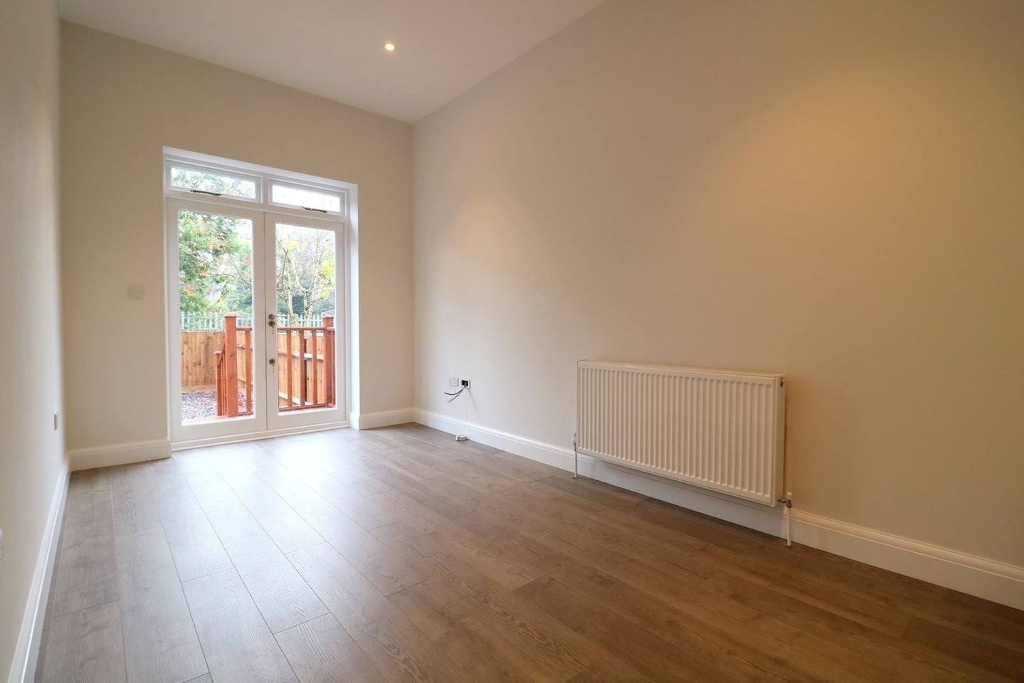 Flat Hastings Road in Greater London