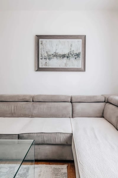 Flat Hudson Close in Greater London