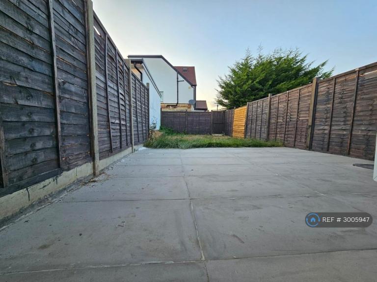 House Buckhurst Avenue in Greater London