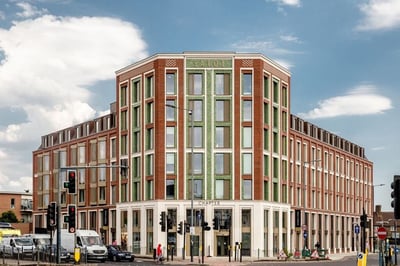 Flat Westway in Greater London