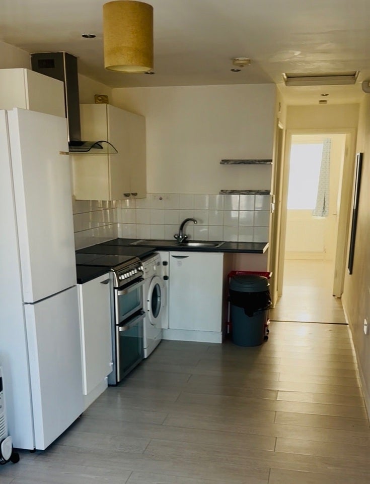 Flat Gresham Drive in Greater London