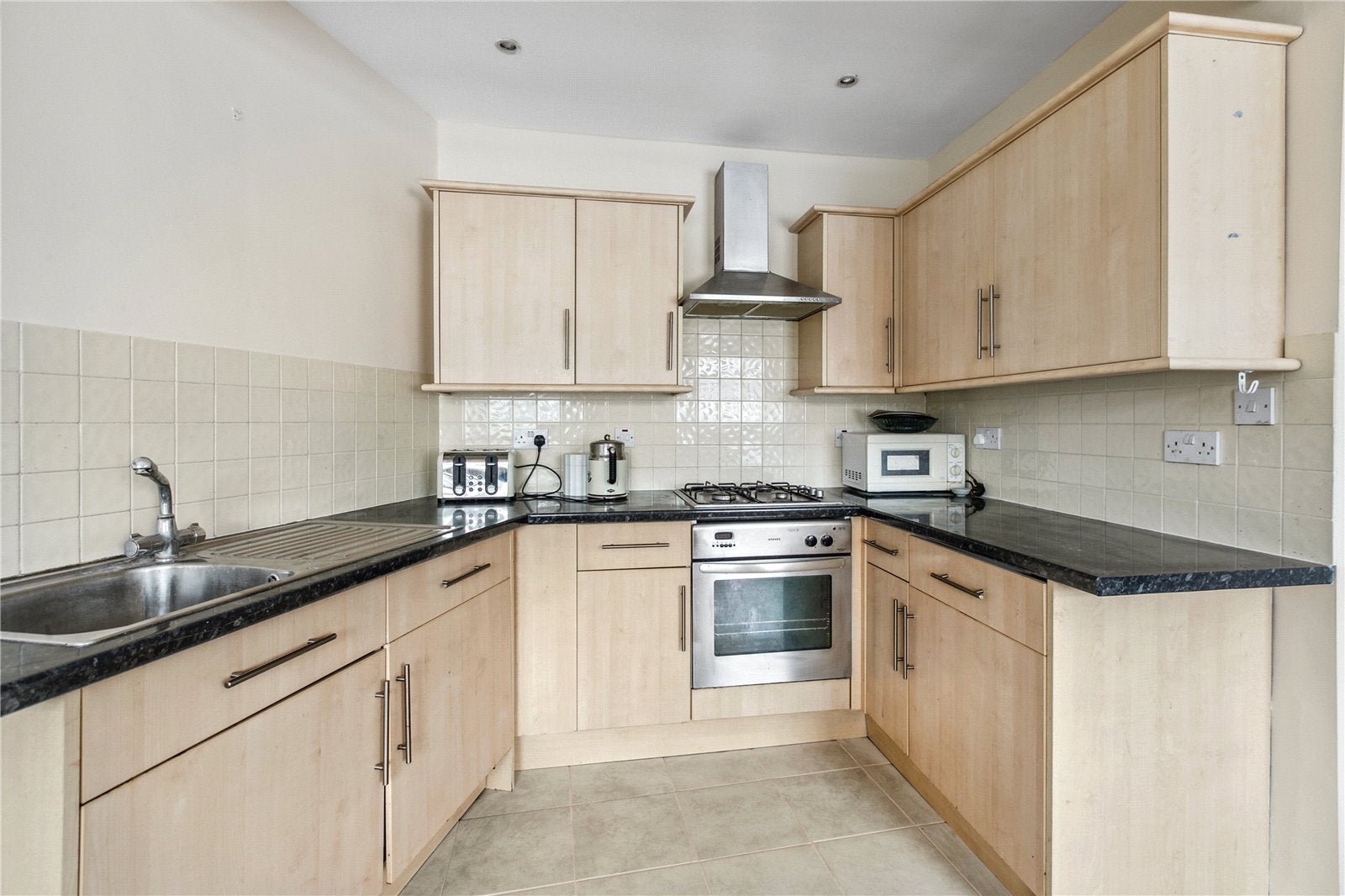Flat Milson Road in Greater London