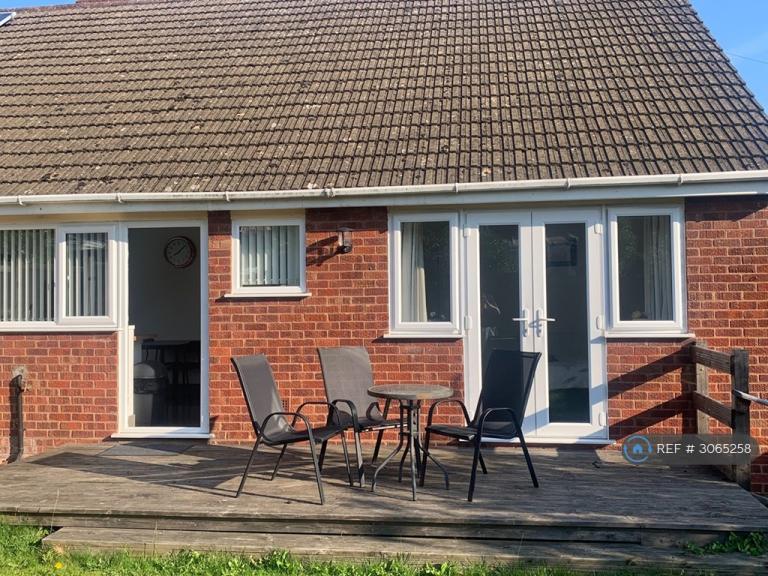 House Broadlands Drive in Malvern Hills