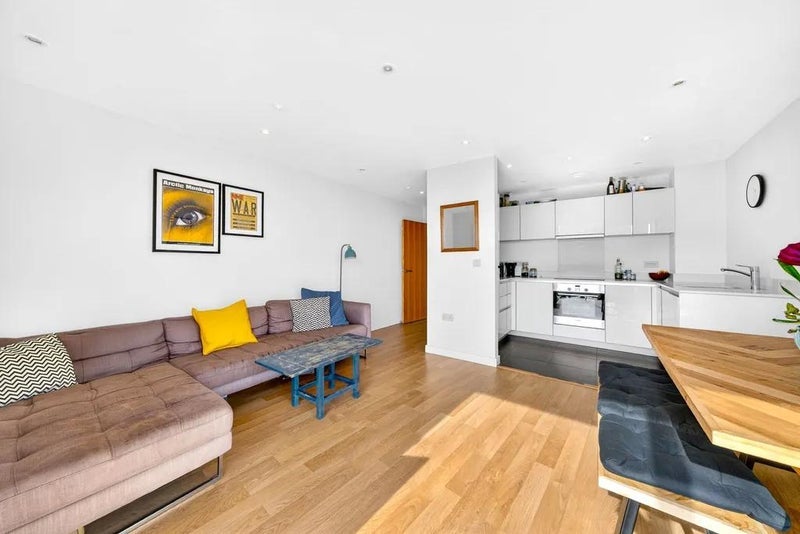 Room Woodberry Grove in Greater London