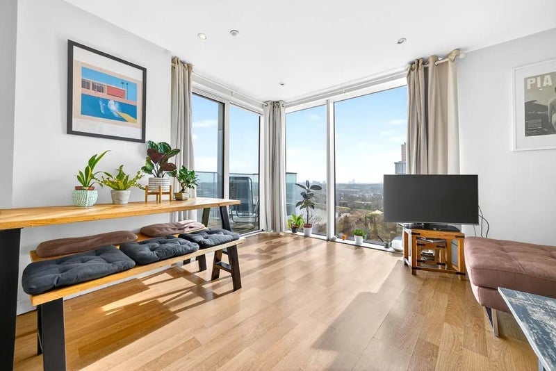 Room Woodberry Grove in Greater London