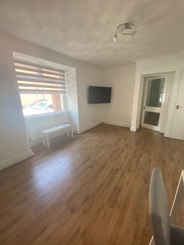 Room Purbeck Street in Cardiff