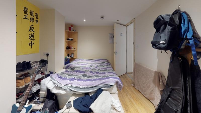 House Burchett Grove in Leeds