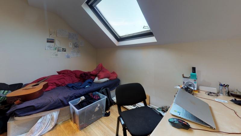 House Burchett Grove in Leeds
