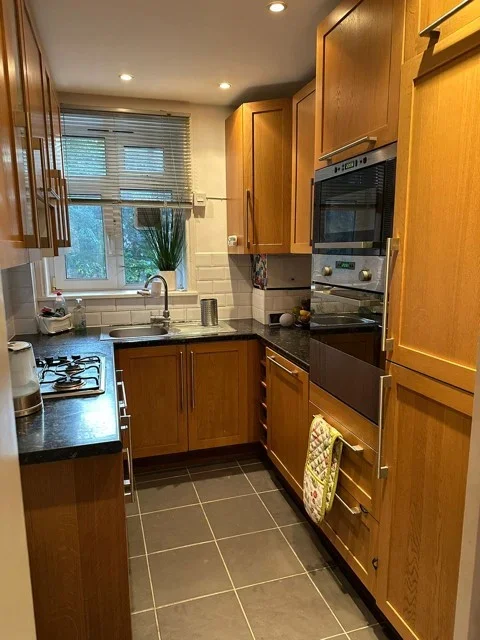Flat Tulse Hill Estate in Greater London