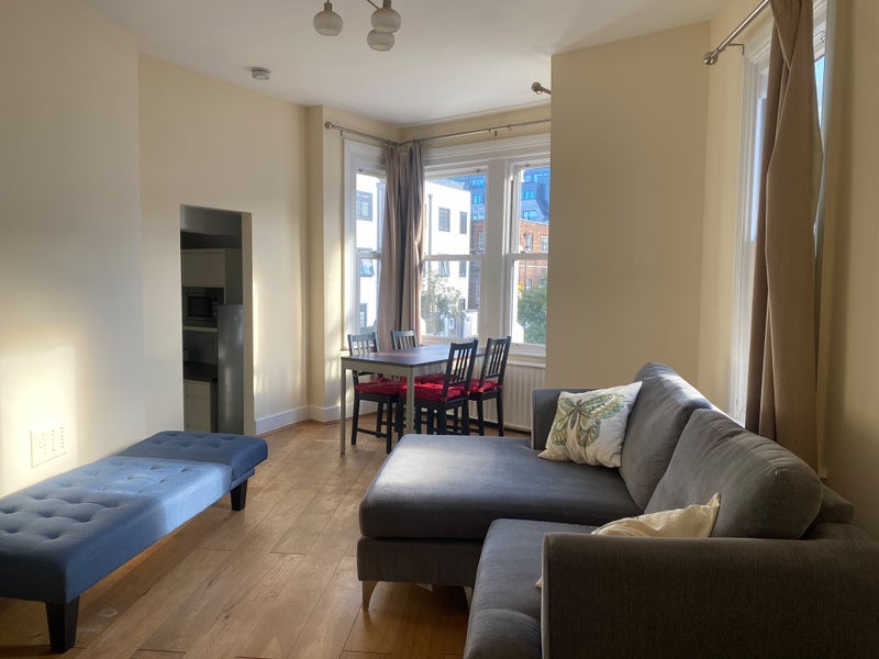 Room Howard Road in Greater London