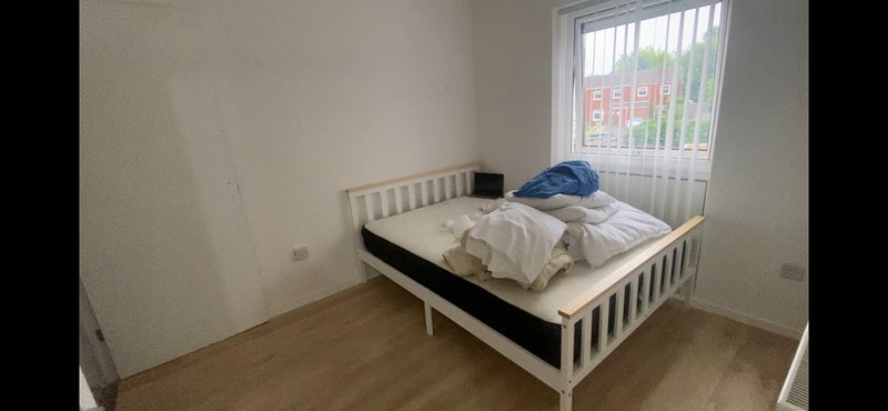 Room Aberdeen Street in Birmingham