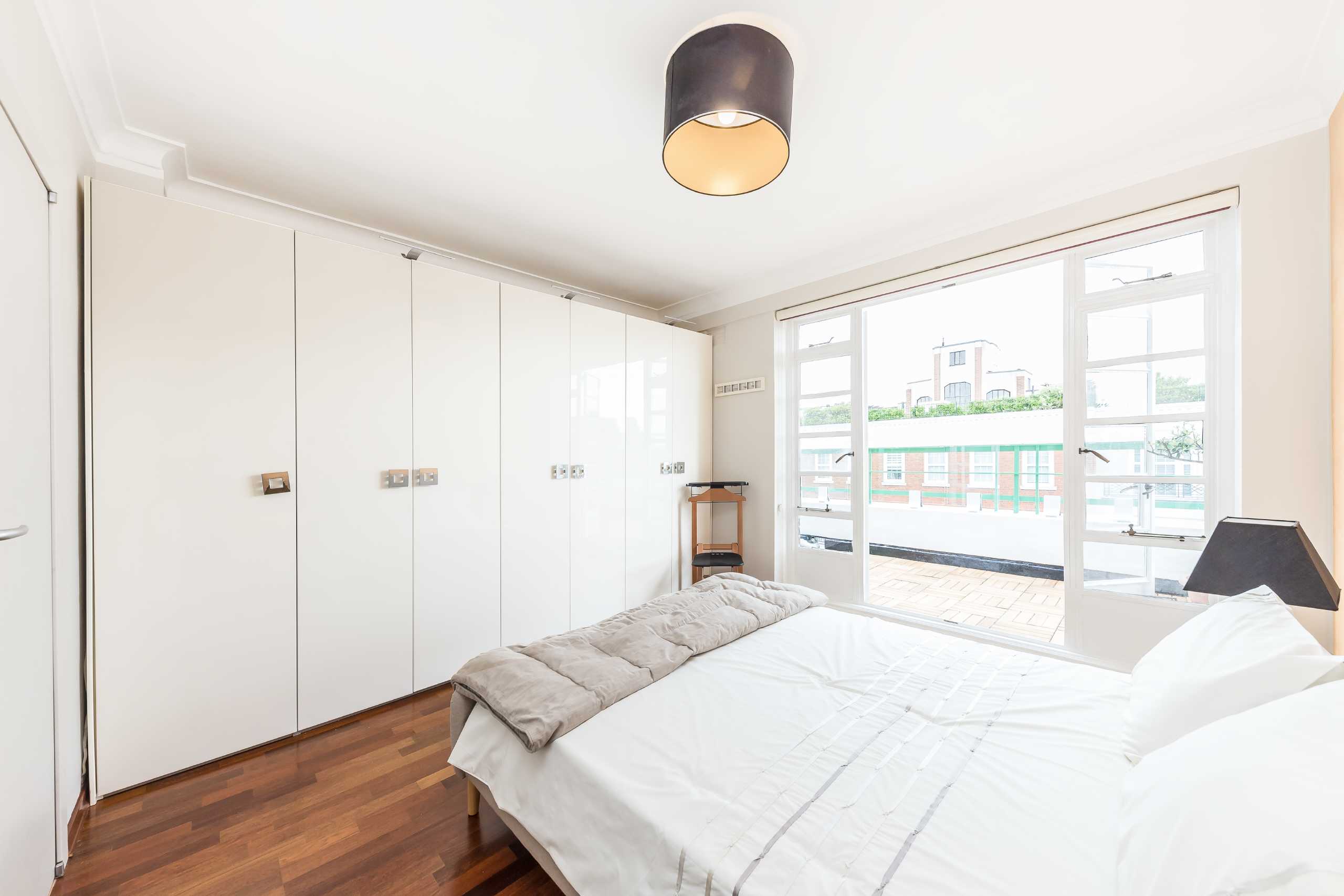 Flat Marylebone Road in City of Westminster
